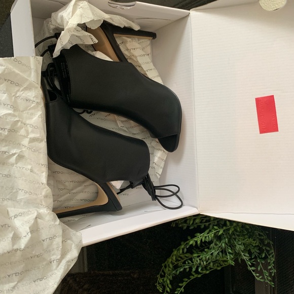Aldo Tie-up Heels 👠 - Picture 6 of 7